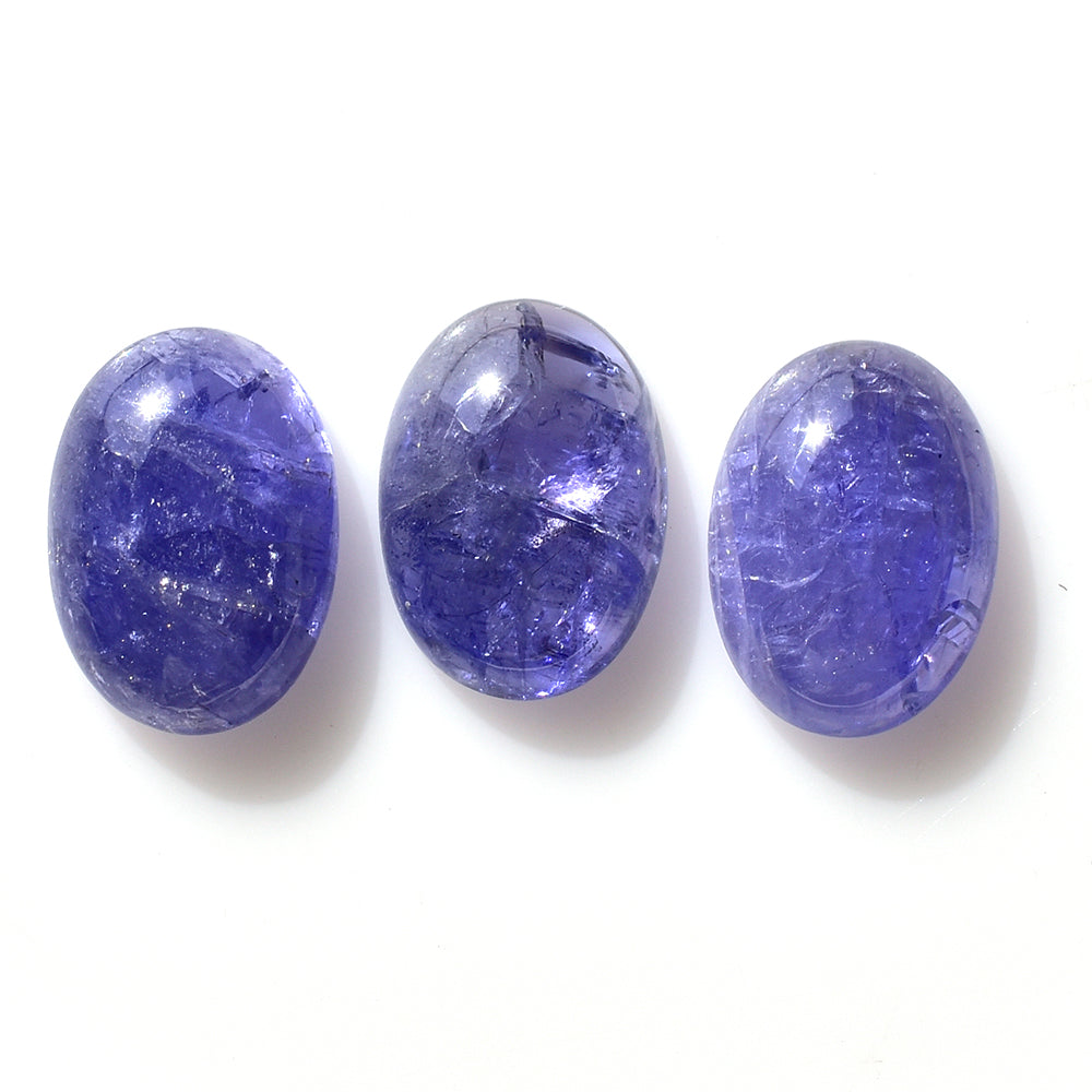 MILKY TANZANITE OVAL CAB (AA-SEMI MILKY) 14X10MM 6.18 Cts.
