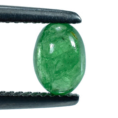 TSAVORITE OVAL CAB (MILKY) 7X5MM 1.13 Cts.