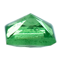 TSAVORITE PRINCESS CUT SQUARE (AA) 1.50MM 0.03 Cts.