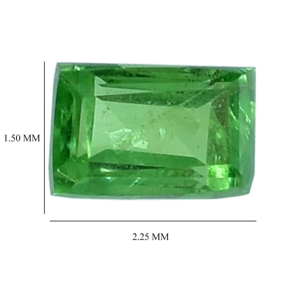 TSAVORITE (AA)(CLEAN) STEP CUT BUGUETTE 2.25X1.50 MM 0.01 Cts.