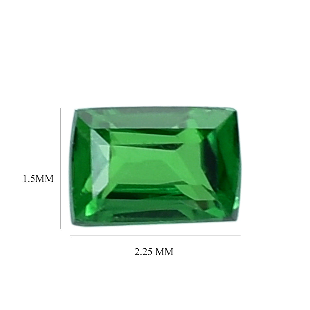 TSAVORITE (AAA)(CLEAN) STEP CUT BUGUETTE 2.25X1.50 MM 0.01 Cts.