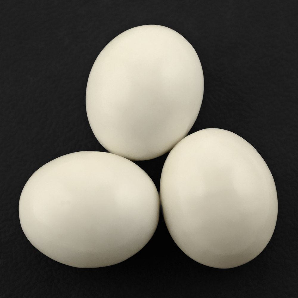 WHITE AGATE PLAIN OLIVE (HALF DRILL) 18X15MM 27.53 Cts.