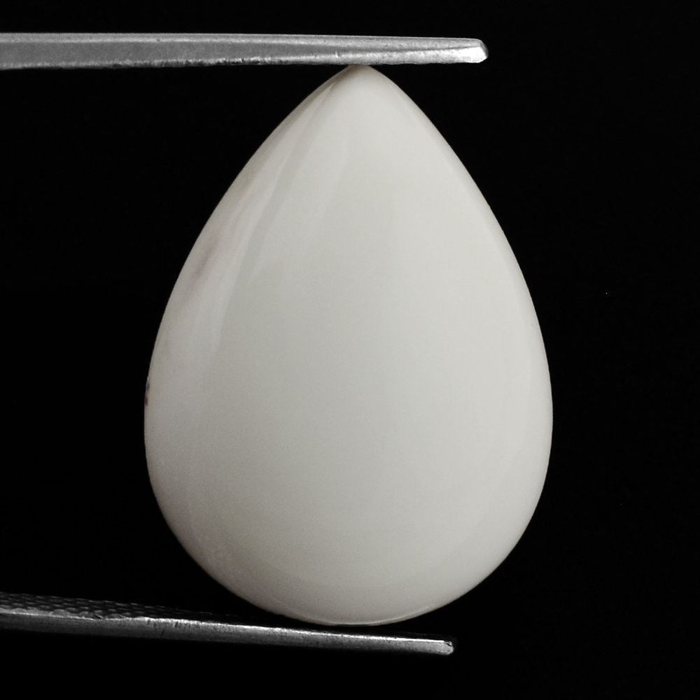 WHITE AGATE (INDONESIAN) PEAR CAB (GREENISH WHITE) 22X16MM 14.53 Cts.