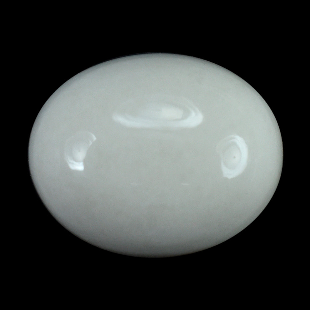 WHITE AGATE PLAIN OVAL CAB (KOGOLONG) 10X8MM (TH. 4.00-4.40MM) 2.69 Cts.