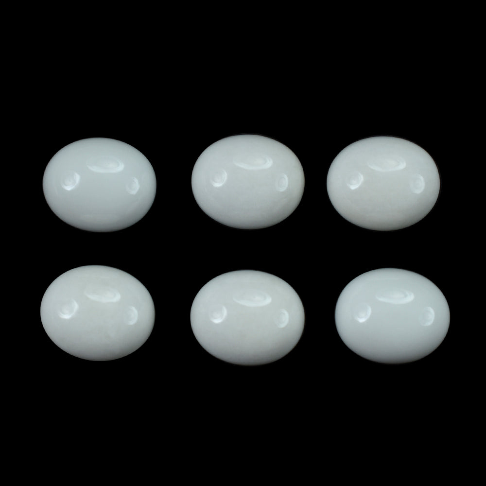 WHITE AGATE PLAIN OVAL CAB (KOGOLONG) 12X10MM (TH. 5.00-5.40MM) 4.88 Cts.