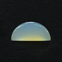WHITE AGATE PLAIN HALF MOON 13X8MM 3.65 Cts.
