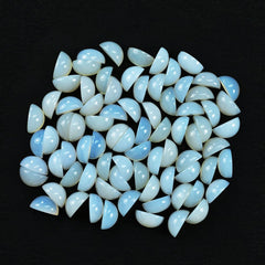 WHITE AGATE PLAIN HALF MOON 13X8MM 3.65 Cts.