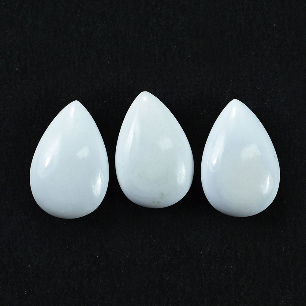 WHITE AGATE PLAIN LENTIL PEAR 15X10MM 4.35 Cts.