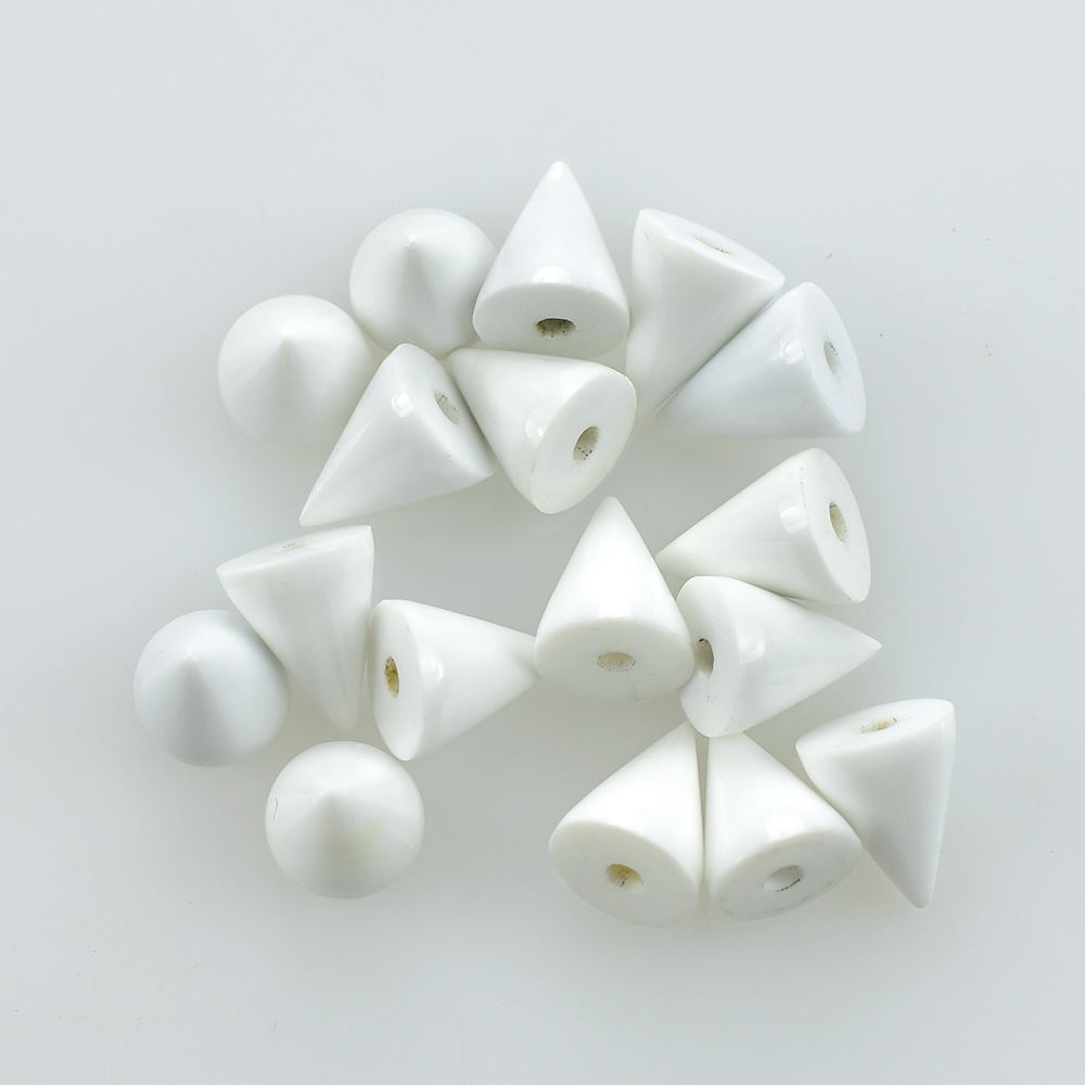 WHITE AGATE PLAIN CONE (CLEAN) 5.00X5.00 MM 0.70 CTS