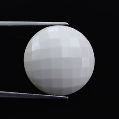 WHITE AGATE CHECKER ROUND CAB 20MM 15.65 Cts.