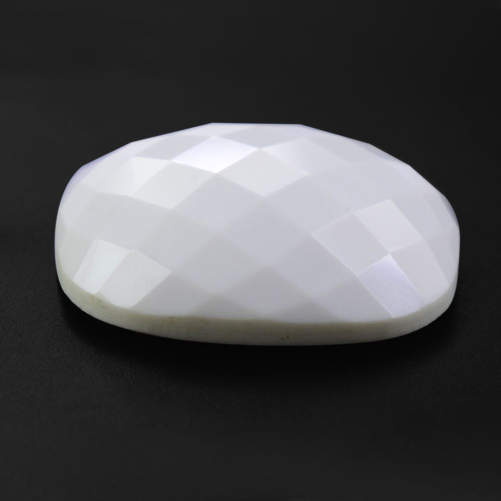 WHITE AGATE CHECKER CUSHION CAB 20MM 16.92 Cts.