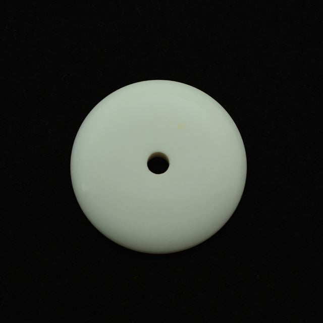 WHITE AGATE LENTIL  (WITH BIG HOLE) ROUND 34.00MM 51.94 Cts.