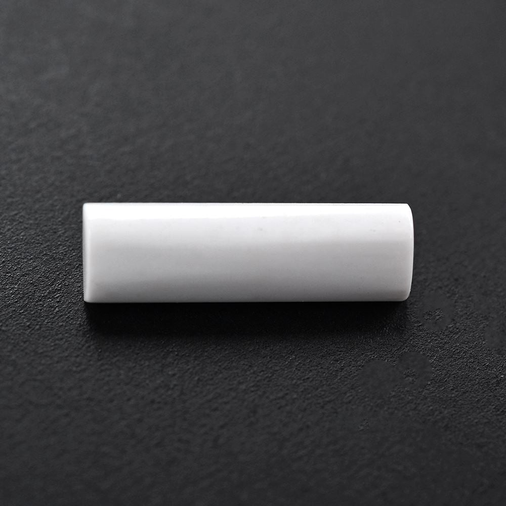 WHITE AGATE BUFFTOP BAGUETTE 10X3MM 0.70 Cts.