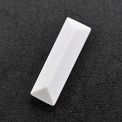 WHITE AGATE BUFFTOP BAGUETTE 10X3MM 0.70 Cts.