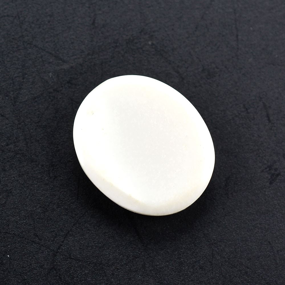 WHITE AGATE TABLE CUT OVAL (WITH FLAT BOTTOM) 12X10MM 2.60 Cts.