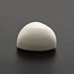 WHITE AGATE TRILLION CAB 14MM 10.50 Cts.