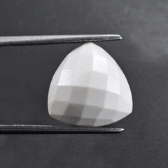 WHITE AGATE CHECKER TRILLION CAB 14MM 8.11 Cts.