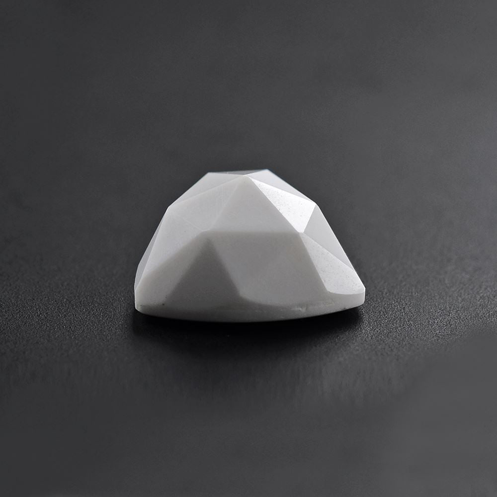 WHITE AGATE ROSE CUT TRILLION CAB 10MM 3.10 Cts.