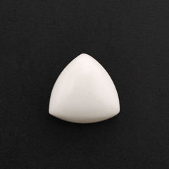 WHITE AGATE TRILLION CAB 10MM 3.70 Cts.