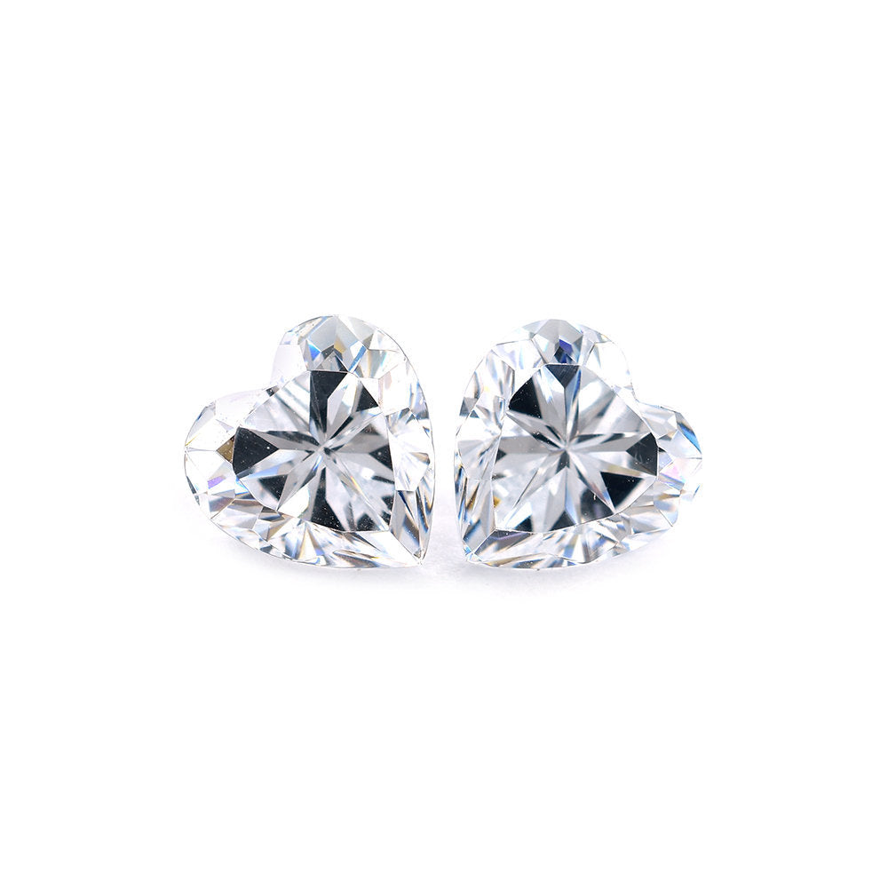CUBIC ZIRCONIA WHITE CUT HEART 8X8MM 4.03 Cts.