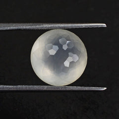 WHITE MILKY QUARTZ IRREGULAR CUT SPECIAL ROUND 11.70MM 6.50 Cts.