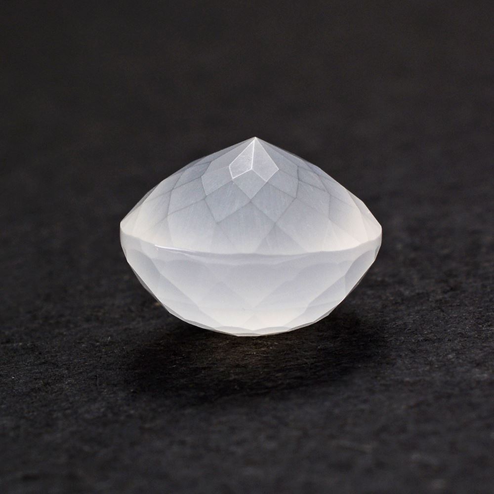 WHITE MILKY QUARTZ IRREGULAR CUT SPECIAL ROUND 11.70MM  6.26 Cts.