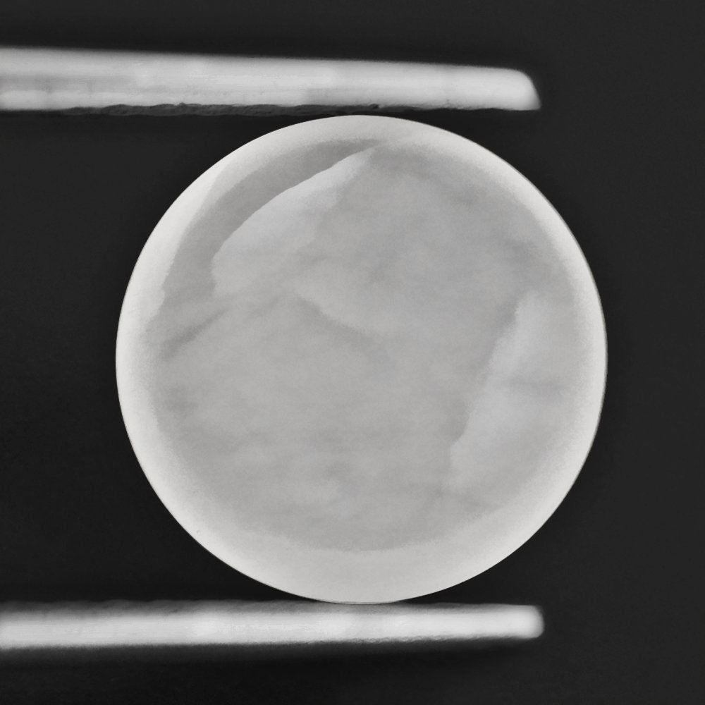 WHITE MILKY QUARTZ LENTIL ROUND 10MM 2.33 Cts.