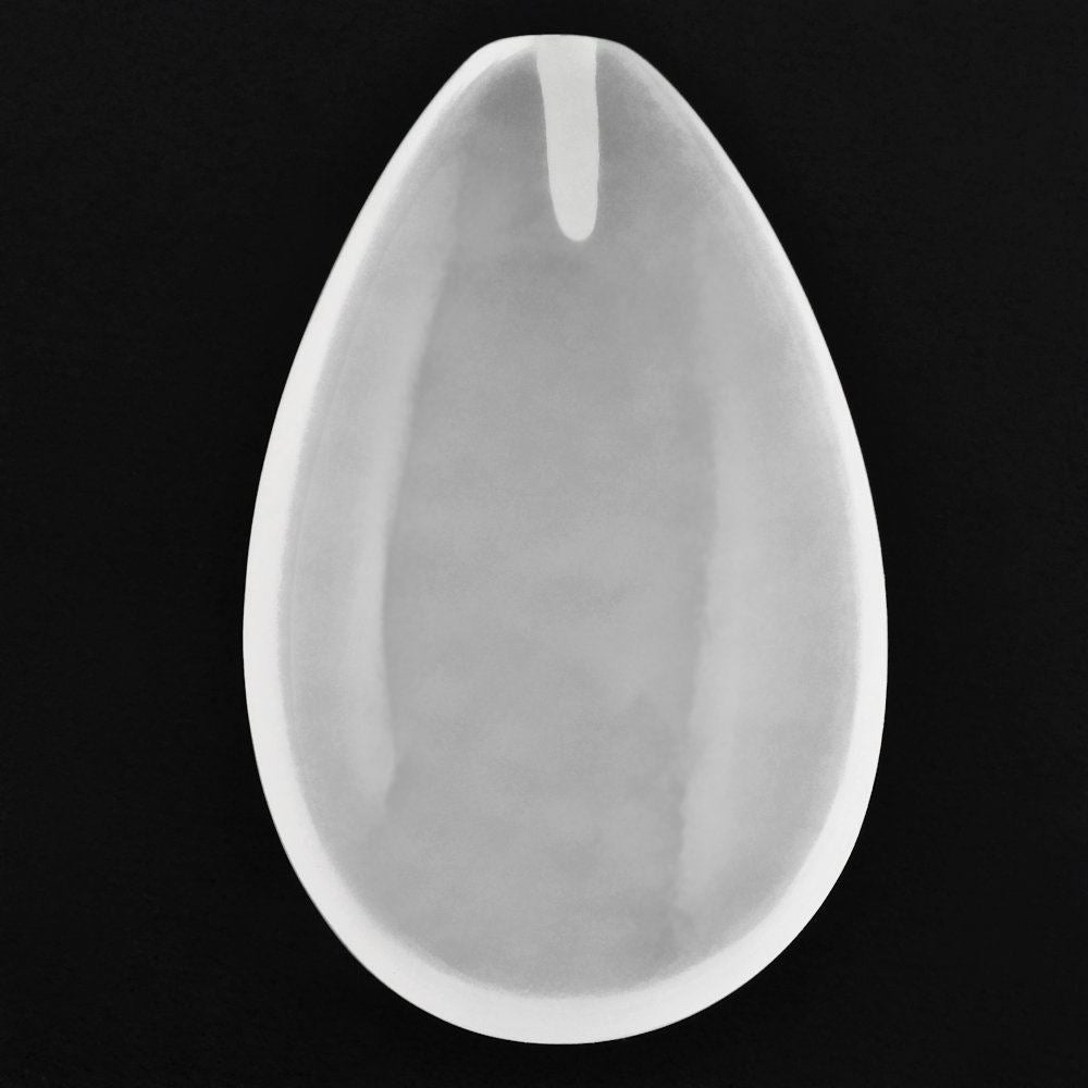 WHITE MILKY QUARTZ LENTIL PEAR (HALF DRILL) 19X12MM 10.65 Cts.