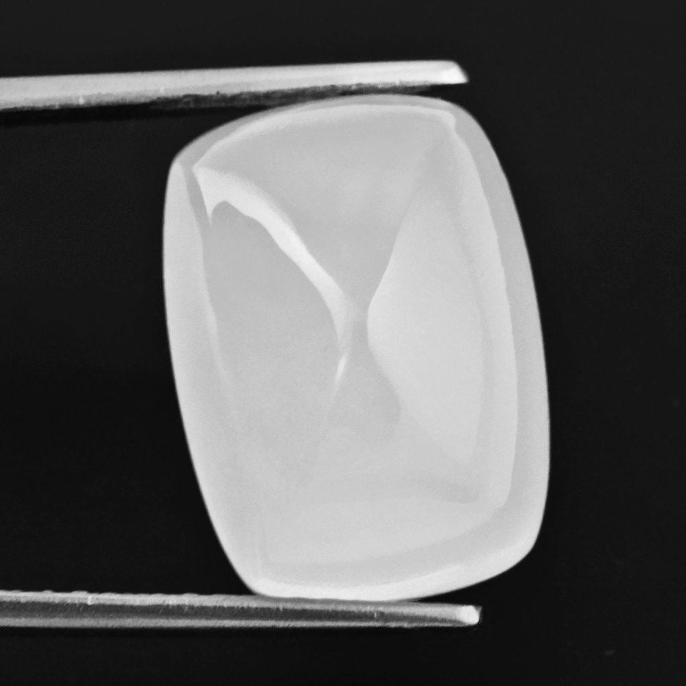 WHITE MILKY QUARTZ PYRAMID CUSHION CAB 18X13MM 18.25 Cts.