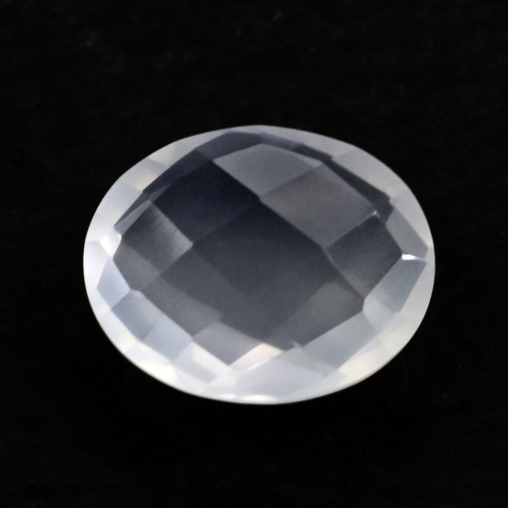 WHITE MILKY QUARTZ BRIOLETTE OVAL 10X8MM 2.3 Cts.