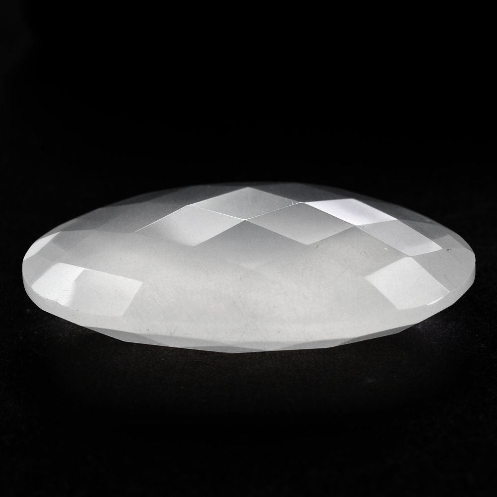 WHITE MILKY QUARTZ BRIOLETTE OVAL 30X20MM 35.83 Cts.