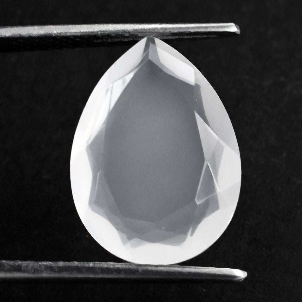 WHITE MILKY QUARTZ BOTH SIDE TABLE CUT PEAR 18X13MM 7.10 Cts.