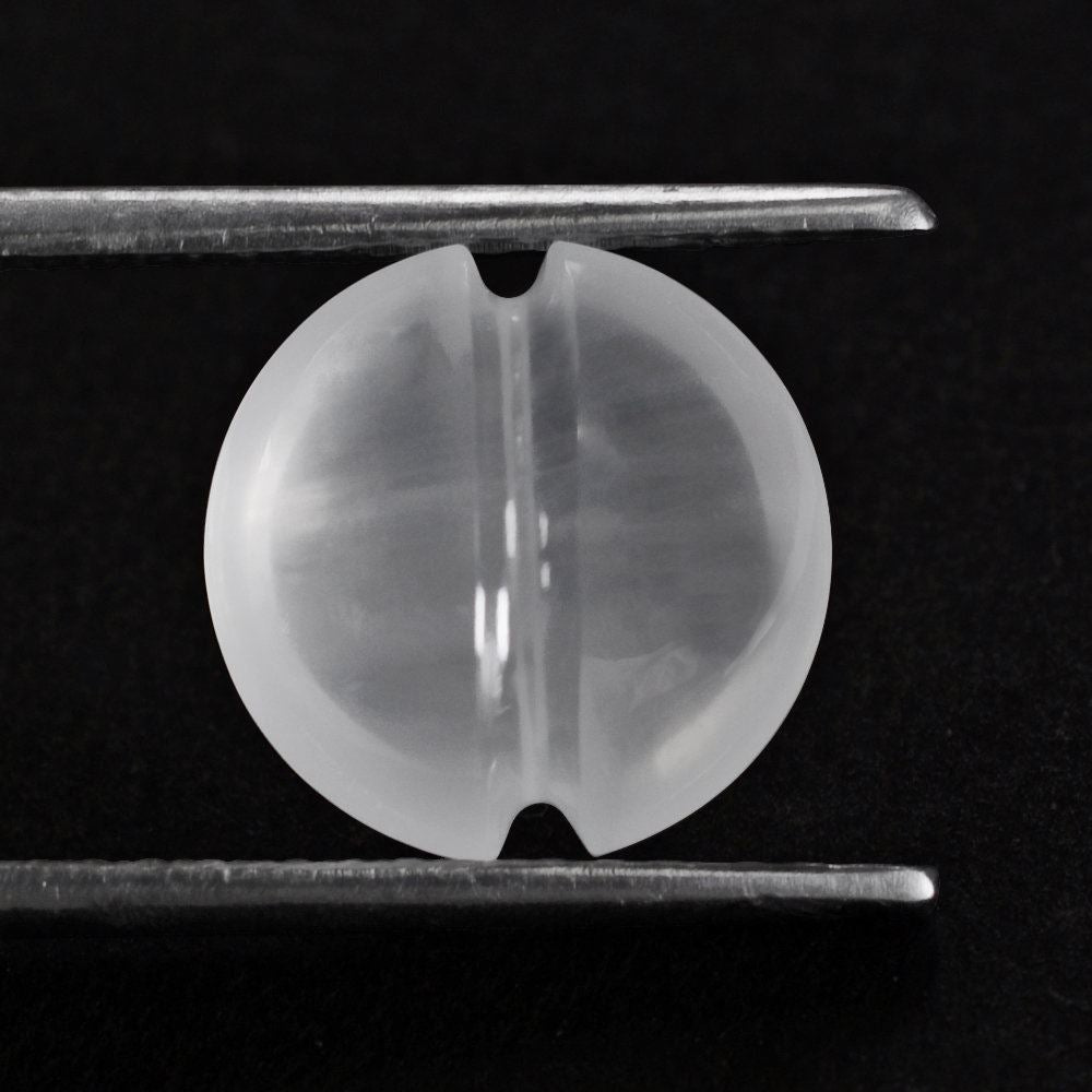 WHITE MILKY QUARTZ LENTIL ROUND WITH CARVED BELT (DES#25) 12MM 5.70 Cts.