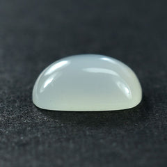 WHITE MILKY QUARTZ PLAIN CUSHION CAB 11.50X9.50 MM 4.43 Cts.