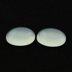 WHITE MILKY QUARTZ OVAL CAB 14X10MM 5.41 Cts.