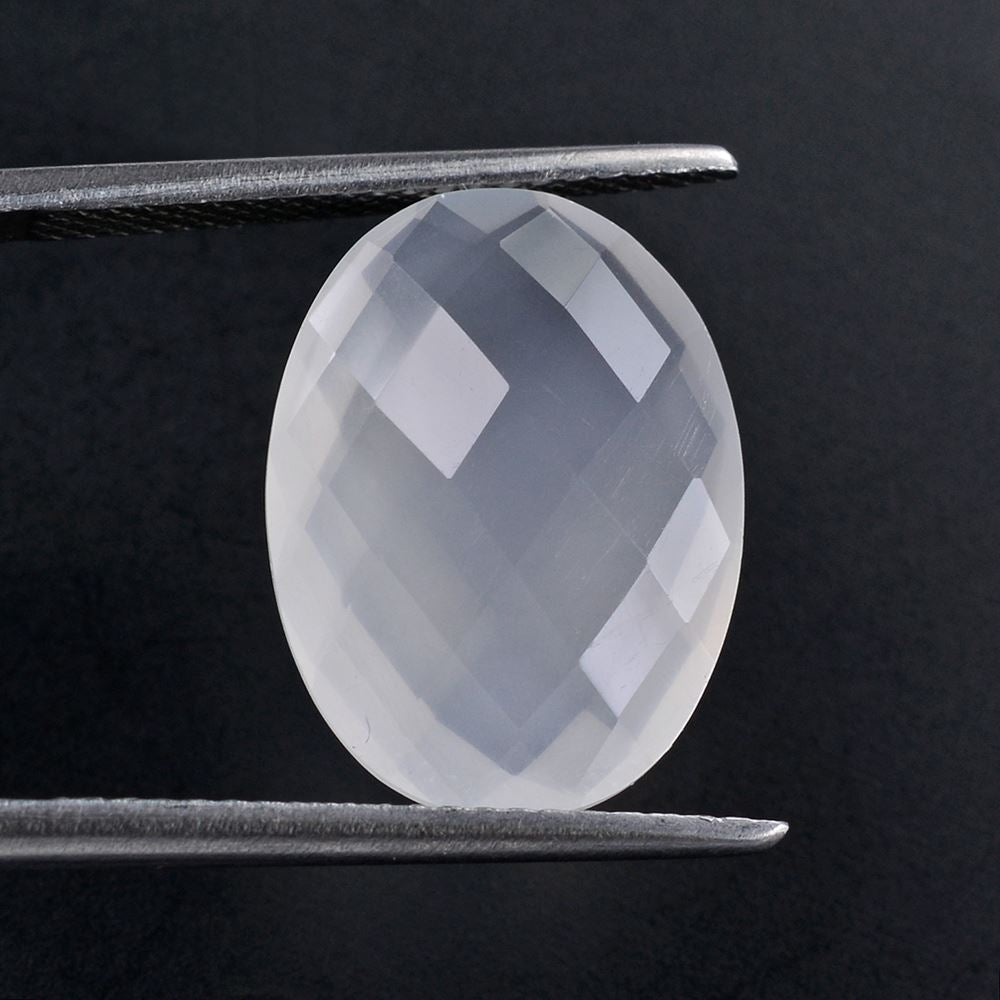 WHITE MILKY QUARTZ BRIOLETTE OVAL 16X12MM 7.00 Cts.