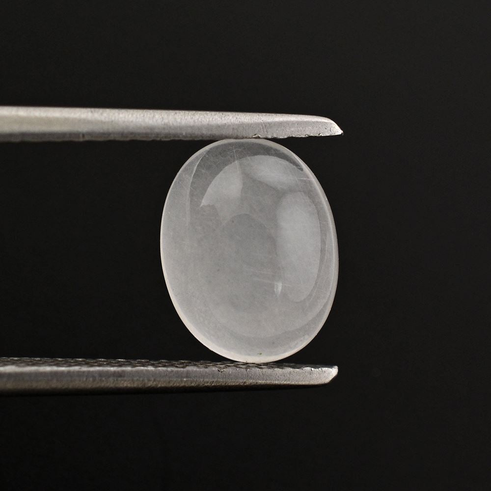 WHITE MILKY QUARTZ OVAL CAB 9X7MM 1.64 Cts.