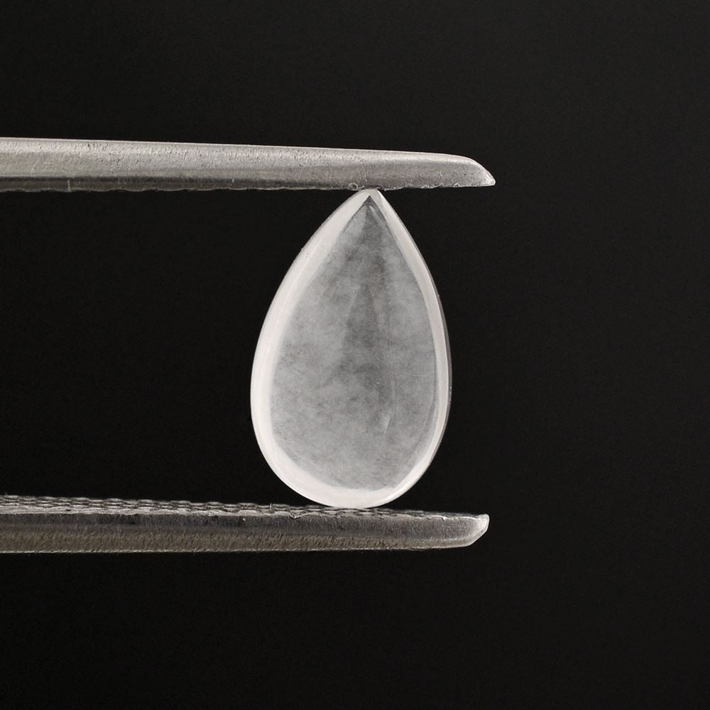 WHITE MILKY QUARTZ PEAR CAB 8X5MM 0.80 Cts.