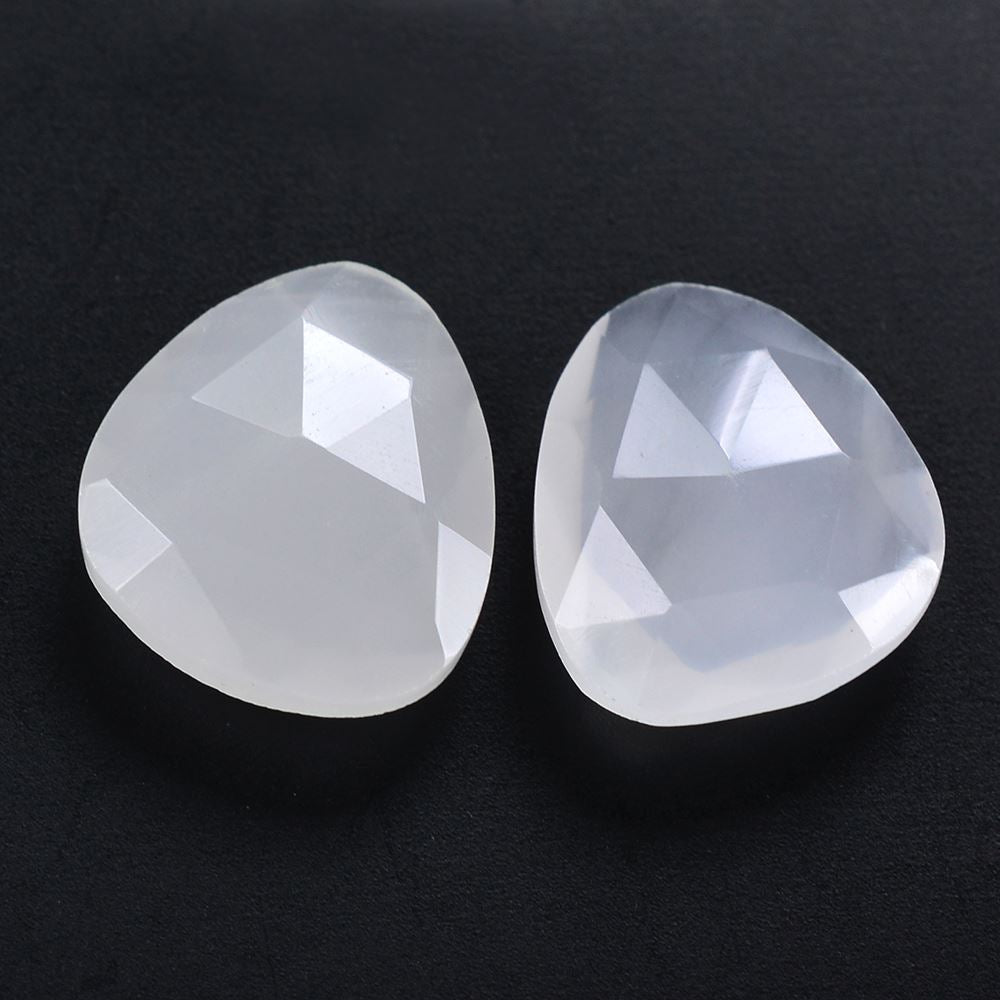 WHITE MILKY QUARTZ ROSE CUT BRIOLETTE IRREGULAR TRILLION 14X12MM 4.89 Cts.