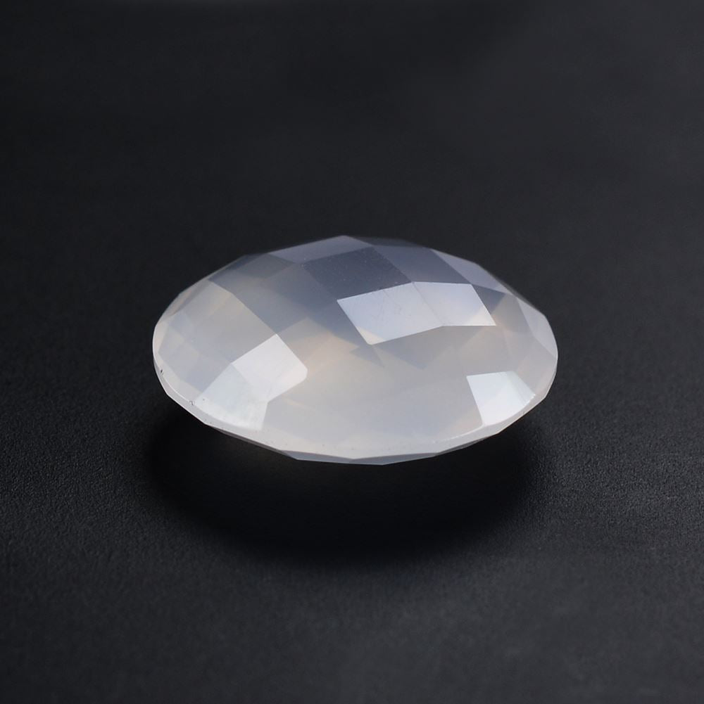 WHITE MILKY QUARTZ BRIOLETTE ROUND 14MM 6.77 Cts.