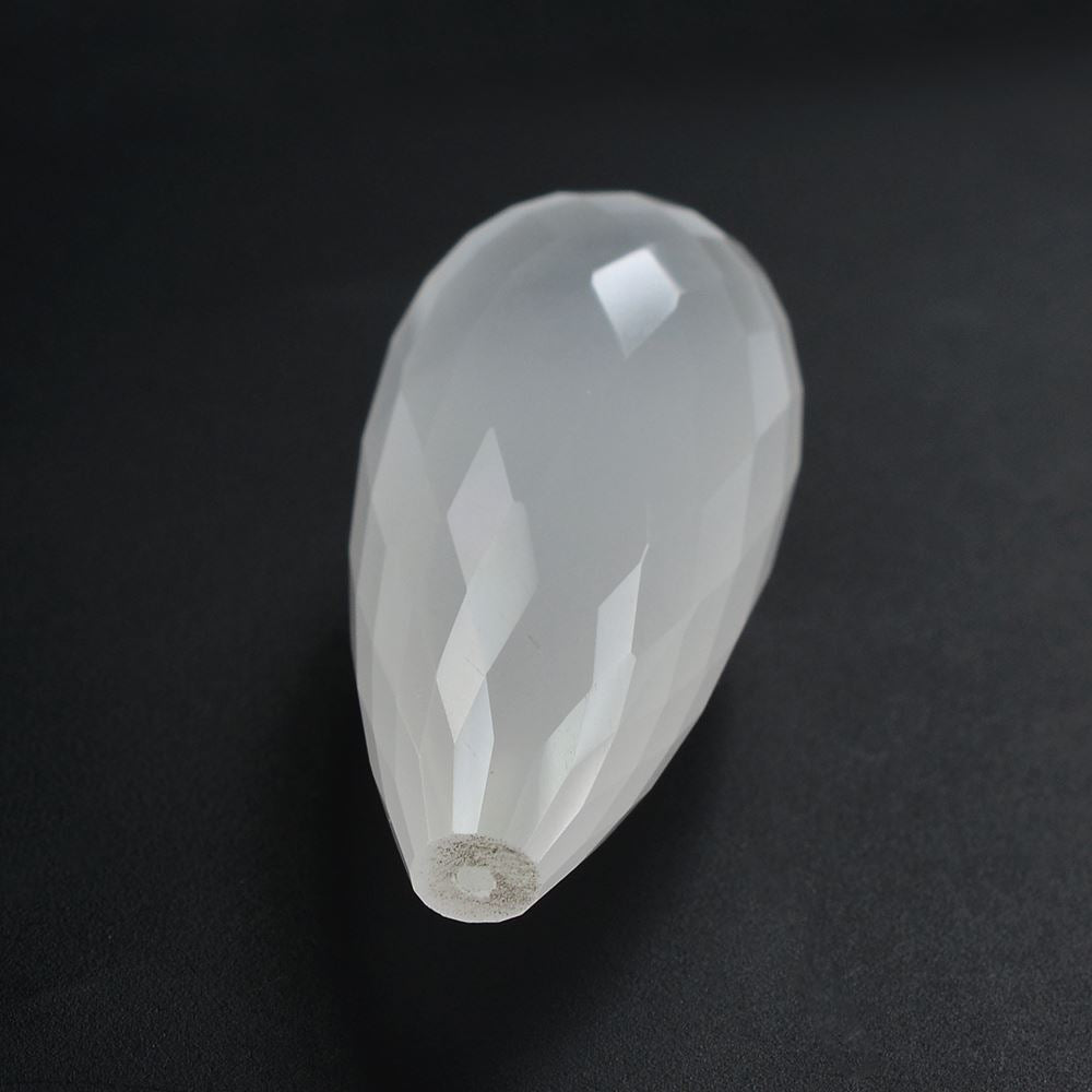 WHITE MILKY QUARTZ FACETED DROP WITH HALF DRILL 26X12.50MM 27.79 Cts.