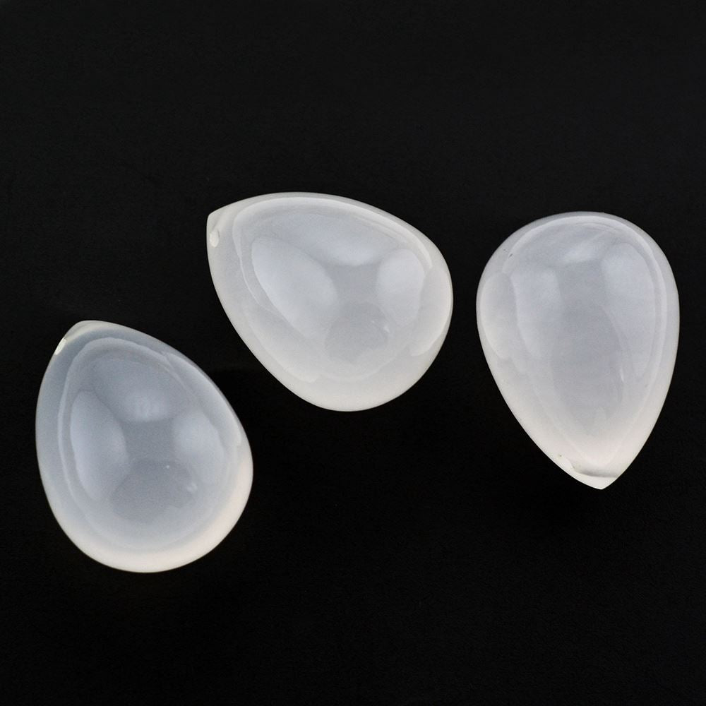 WHITE MILKY QUARTZ PLAIN DROP WITH (FULL DRILL) 18X13MM 19.67 Cts.