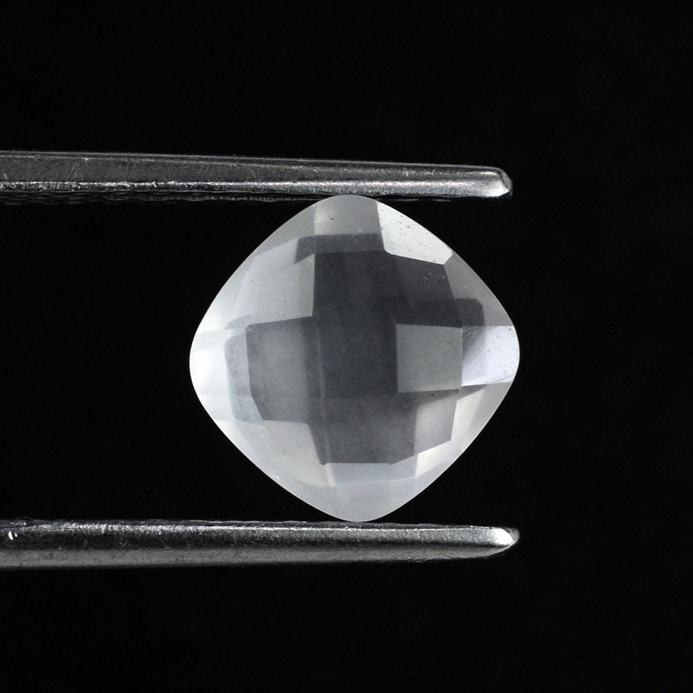 WHITE MOONSTONE BRIOLETTE CUSHION 8MM 2.05 Cts.