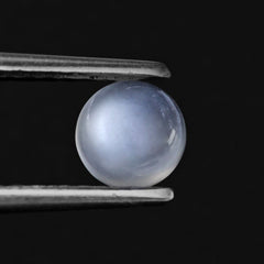 WHITE MOONSTONE ROUND CAB 6MM 0.72 Cts.