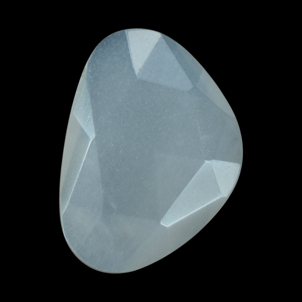 WHITE MOONSTONE ROSE CUT  BRIOLETTE IRREGULAR TRILLION (MILKY) 15.50X11MM 3.97 Cts.