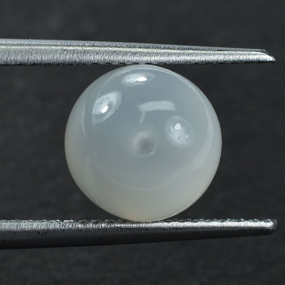 WHITE MOONSTONE PLAIN ROUND BALL (HALF DRILL-1.20MM) 8.50-9MM 4.53 Cts.