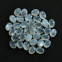 WHITE MOONSTONE PLAIN OVAL LENTIL 8X6MM 1.05 Cts.