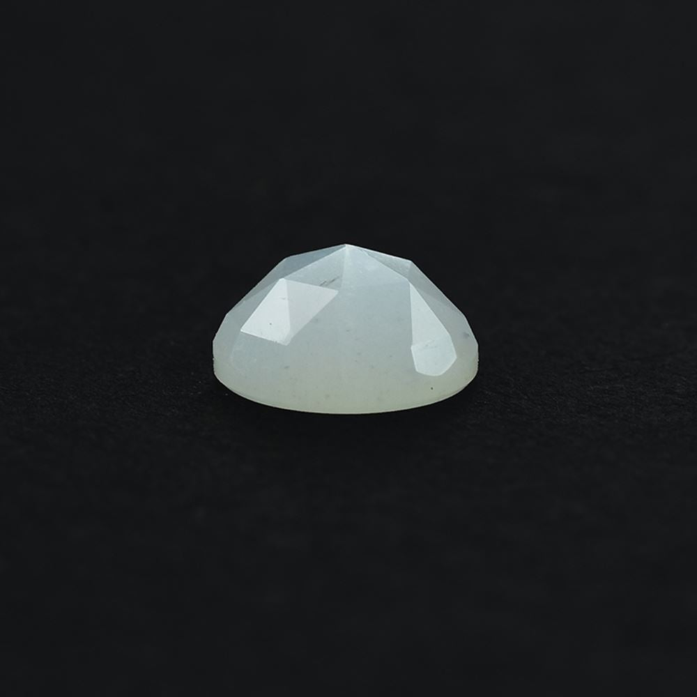 WHITE MOONSTONE ROSE CUT ROUND CAB (OPAQUE/CLEAN) 6.00X6.00 MM 0.72 Cts.