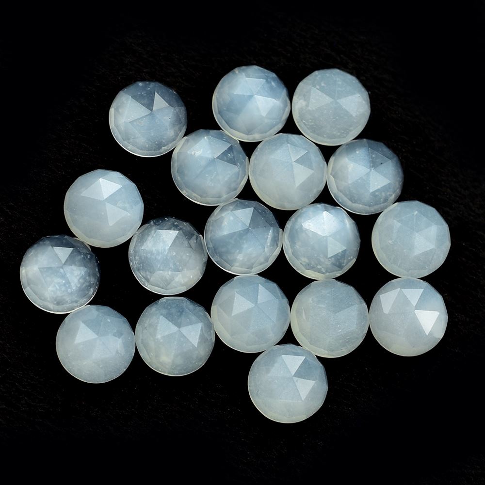 WHITE MOONSTONE ROSE CUT ROUND CAB (MILKY) 6.00X6.00 MM 0.72 Cts.