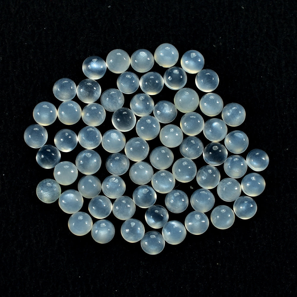 WHITE MOONSTONE PLAIN ROUND CAB (MILKY) 2.50X2.50 MM 0.06 Cts.